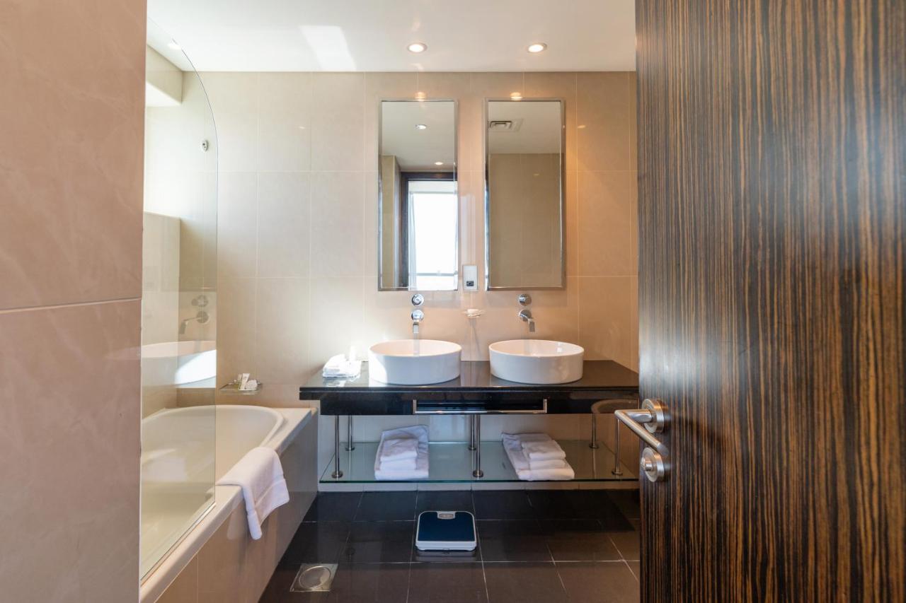 Apartament Royal Club By RVHR, Bonnington Residential Tower - JLT Dubaj Zewnętrze zdjęcie